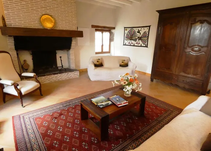 Maison Abelia بيت للعطل